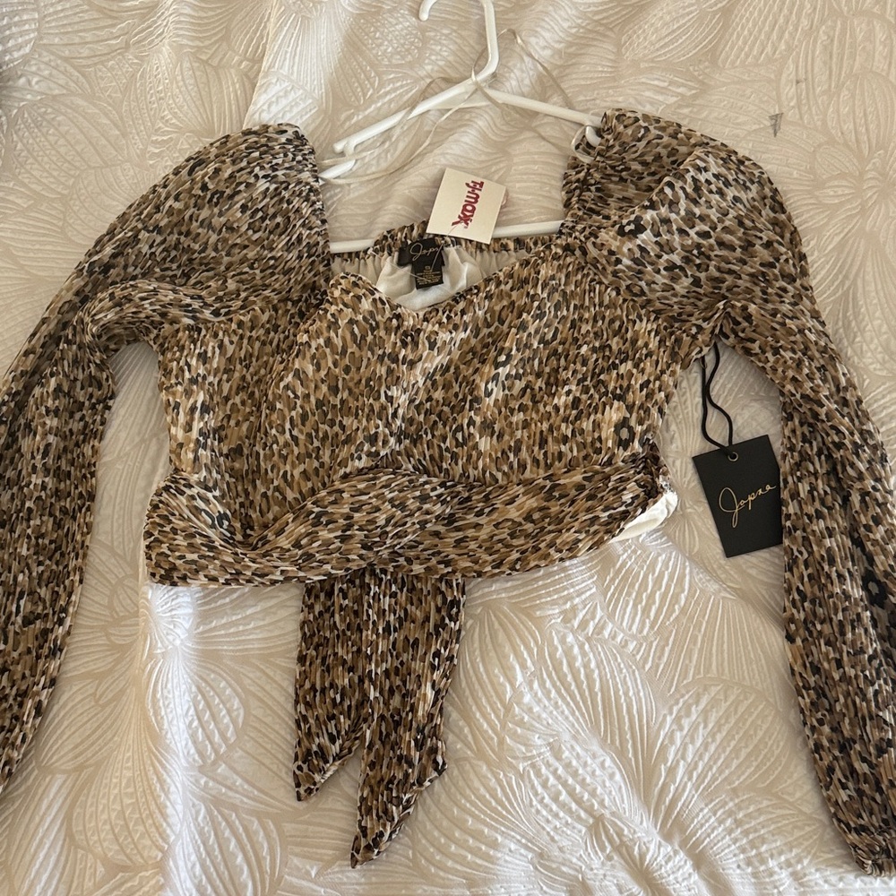 Brand New Leopard Print Women's Top, S
